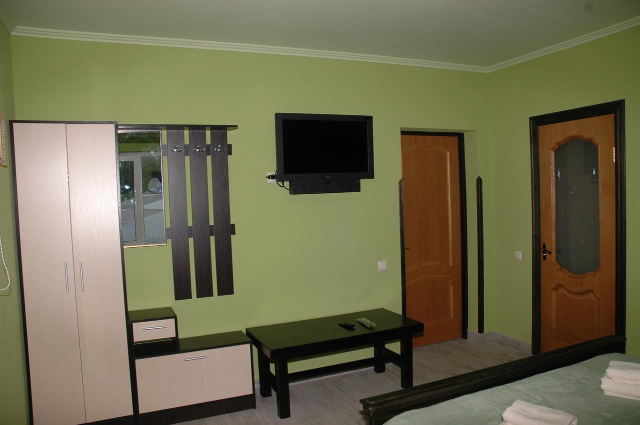 Guest House Liov Exterior foto