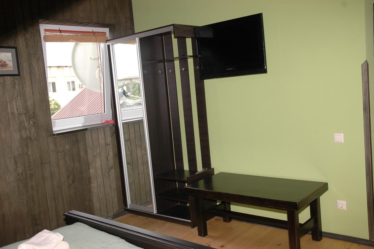 Guest House Liov Exterior foto