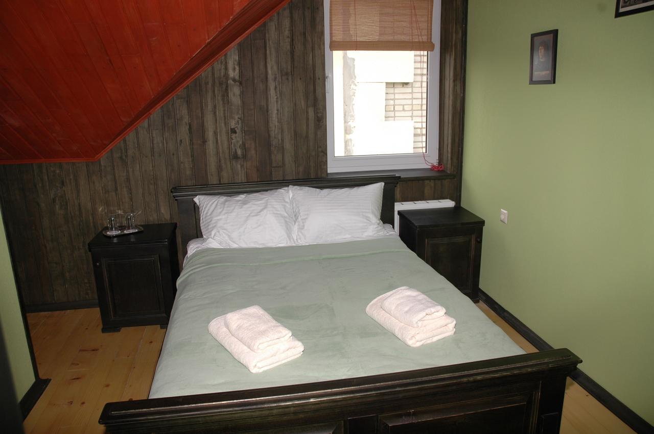 Guest House Liov Exterior foto