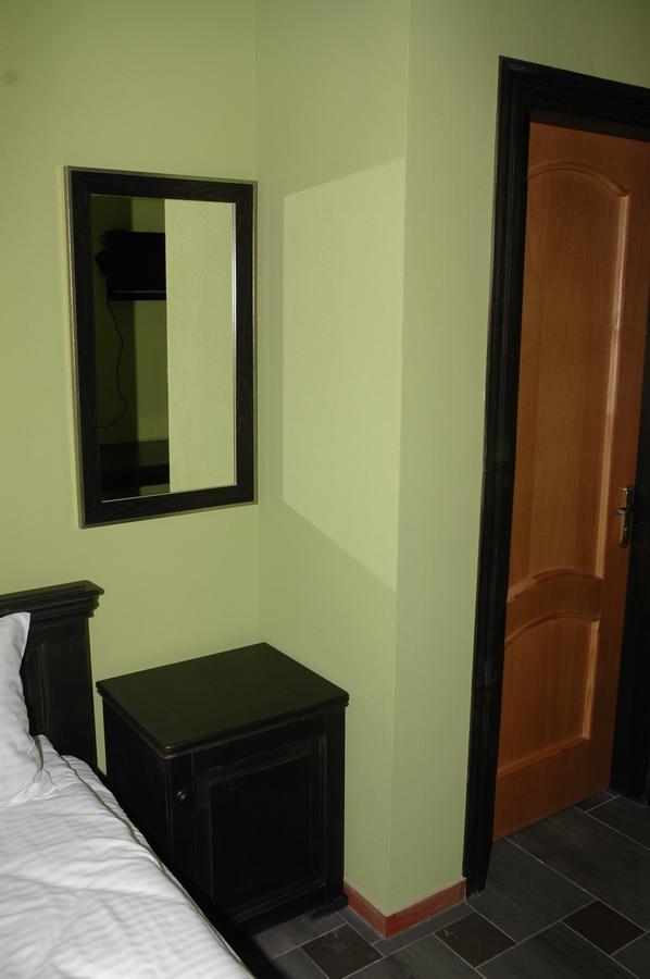 Guest House Liov Exterior foto