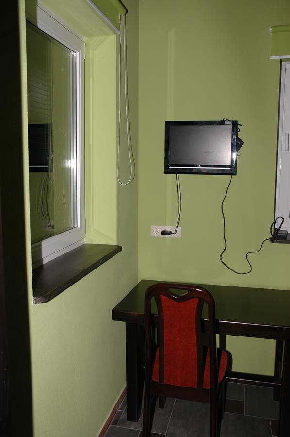 Guest House Liov Exterior foto