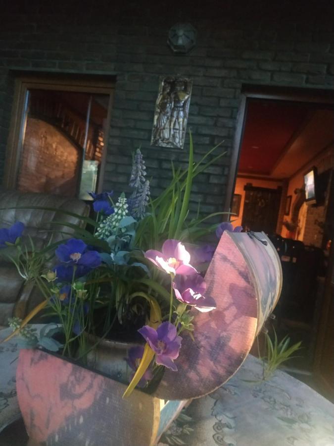 Guest House Liov Exterior foto