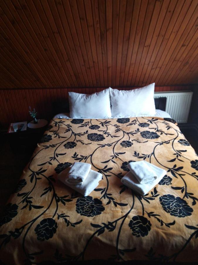 Guest House Liov Exterior foto