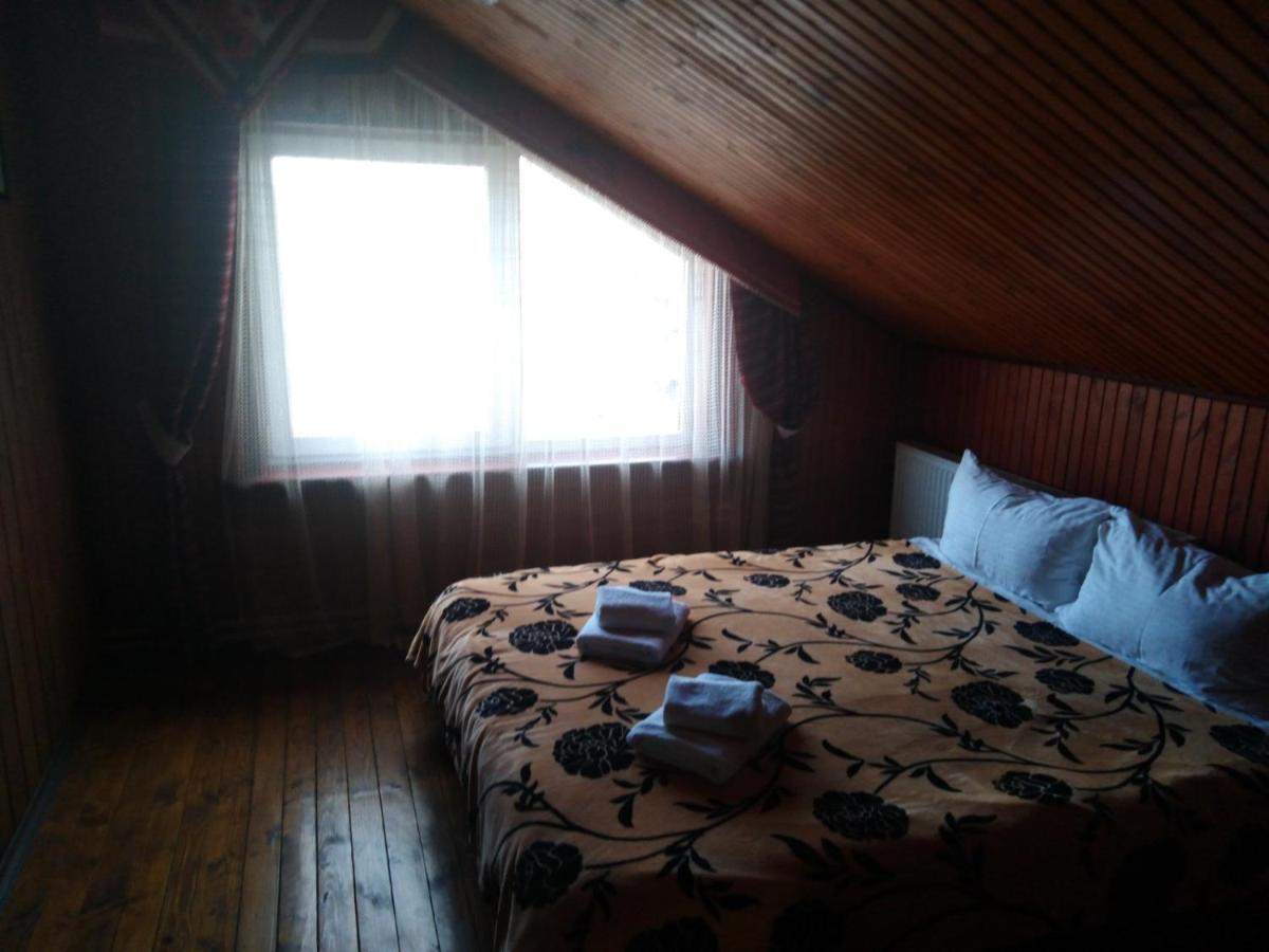 Guest House Liov Exterior foto