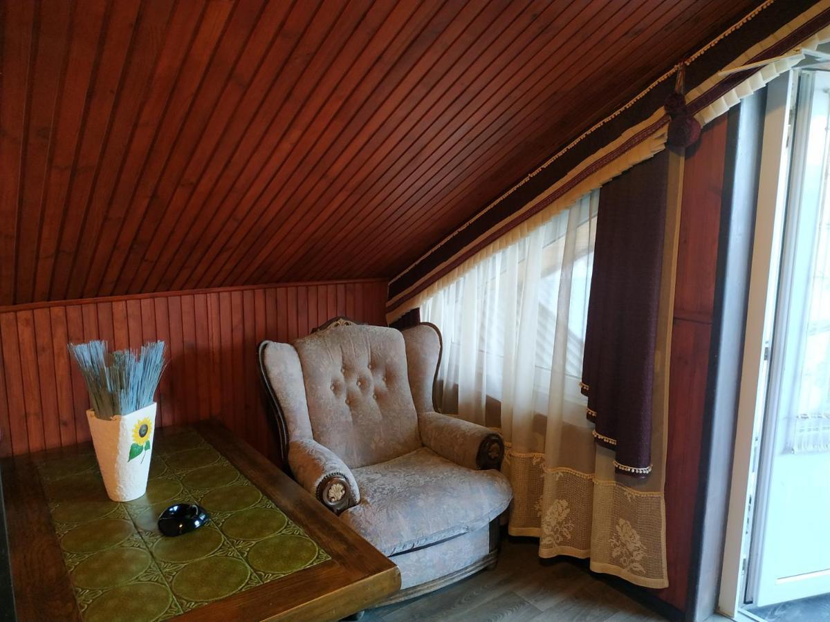 Guest House Liov Exterior foto